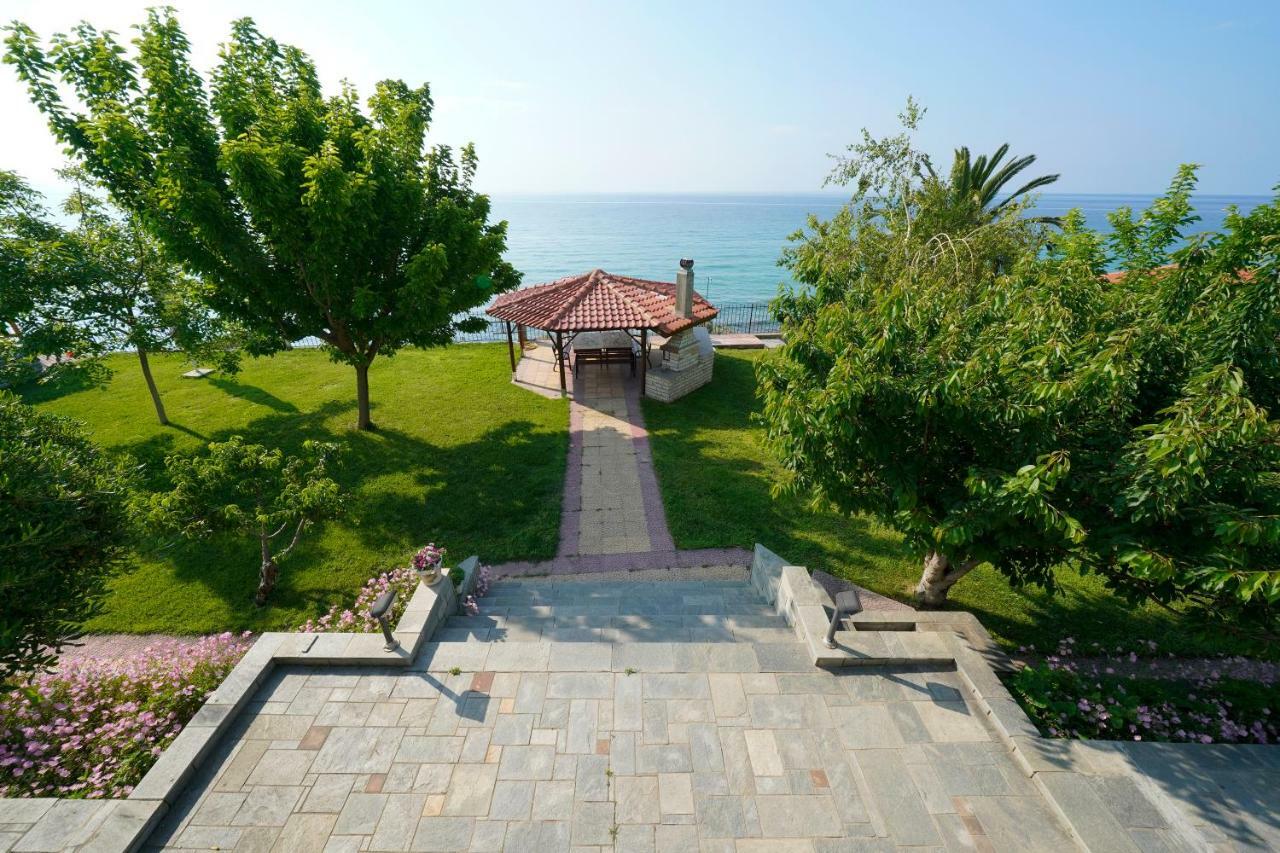Secret Paradise Villas Loutra Elevtheron ภายนอก รูปภาพ