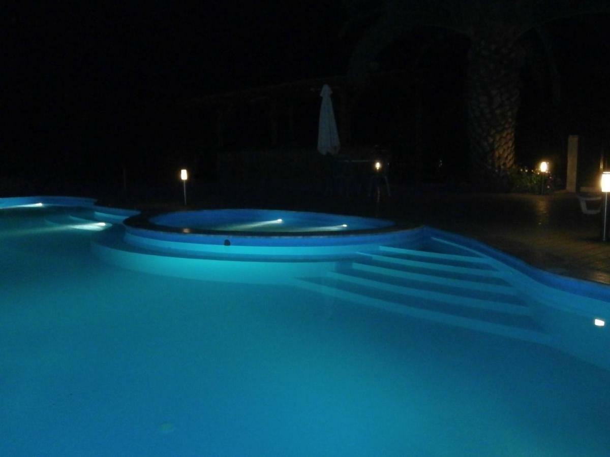 Secret Paradise Villas Loutra Elevtheron ภายนอก รูปภาพ